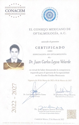 Certificado Especialista en Oftalmología